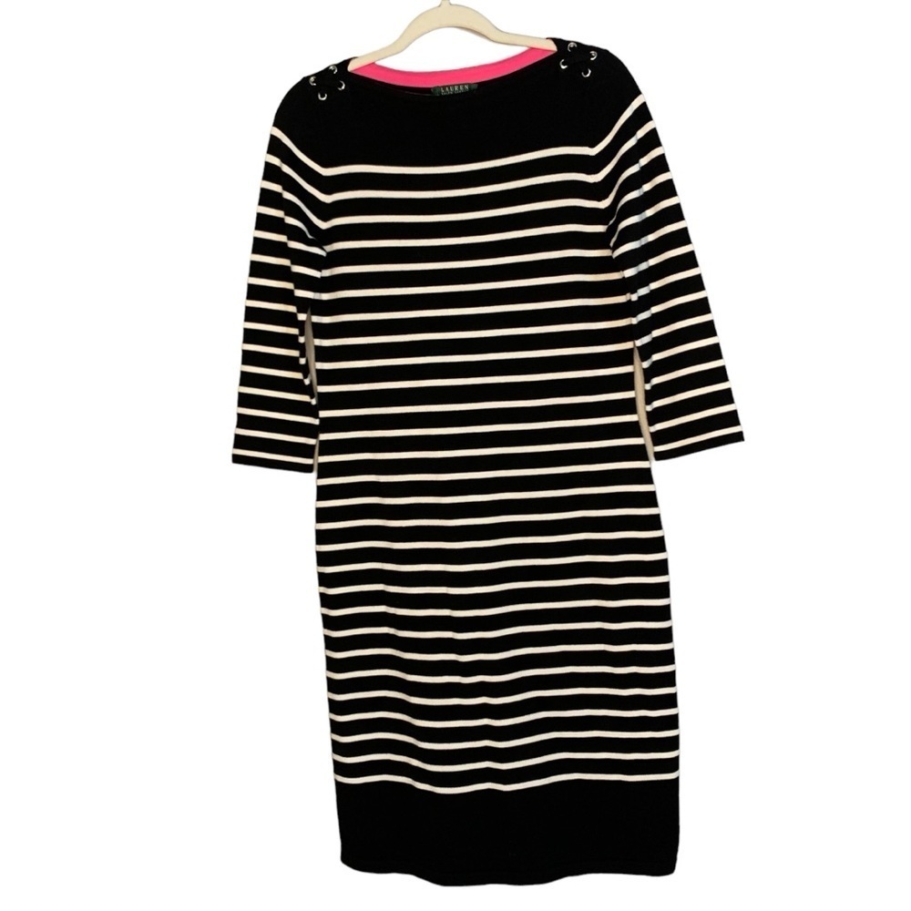 Lauren Ralph Lauren black and white striped sweater‎ dress w 3/4 sleeves. Size M